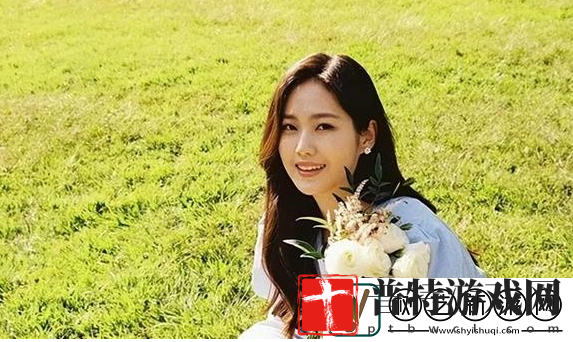 边添小泬边狠狠躁第69集