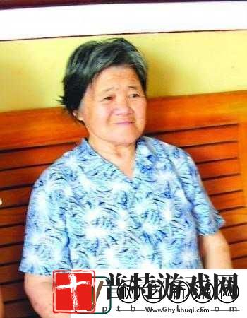 探讨老女人*国背后的社会现象与文化内涵