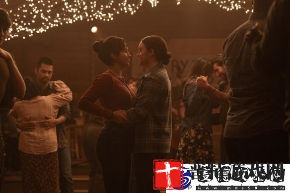 汤米帮助艾莉练狙！