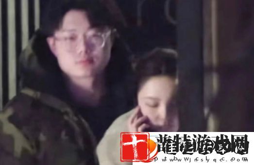 周扬青回应新恋情称目前还在了解中男方身份公开是物理学博士